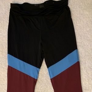 Flirtitude active Cropped Athletic pants